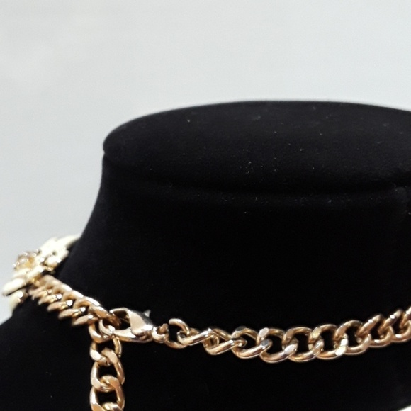 Cream and Gold Flower Enamel Statement Necklace - Picture 3 of 3